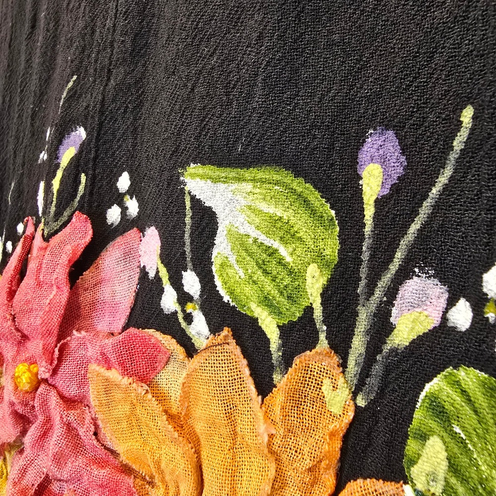 Vintage Black Tank Top with Hand-Painted Floral Motif - Picture 3 of 8